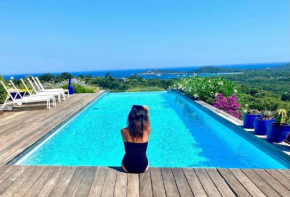 Villa de luxe vue mer et piscine